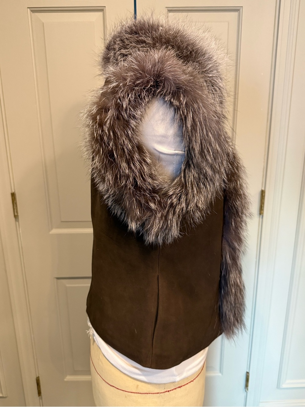 Tyler Boe Fur Foxy Vest Walnut Brown Fur-Trim Women XS NEW NWT - Picture 4 of 7